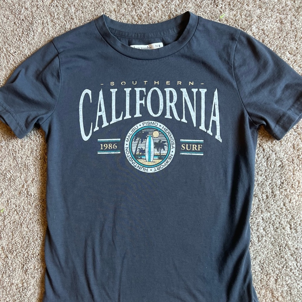 Abercrombie Kids 7/8 tshirt